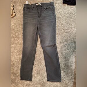 Signature Women's Charcoal Skinny Jeans